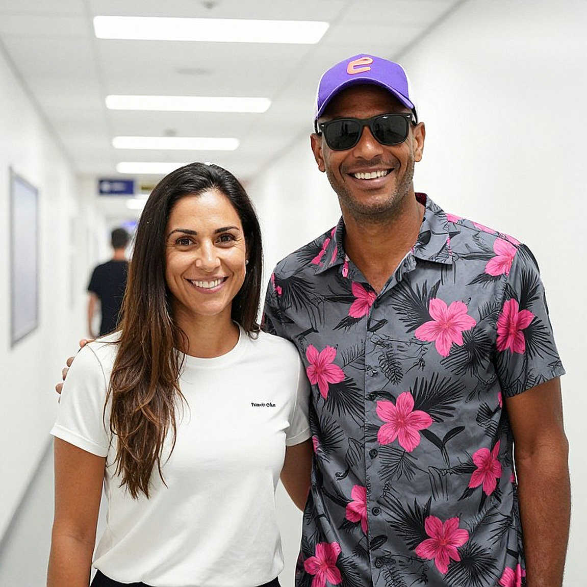 Lewis Hamilton phủ nhận yêu cầu Ferrari thay người: bản đọc hệ thống đằng sau một tấm ảnh Instagram